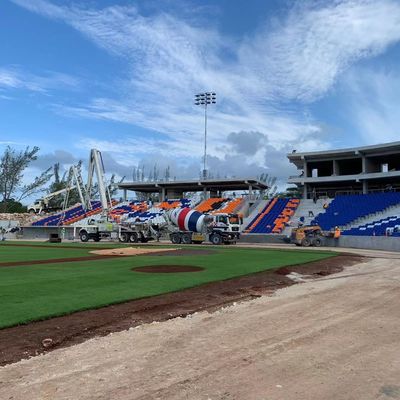 Buen precio Extremidad encima de doblar el piso que asienta del estadio plástico - montado para el VIP en línea