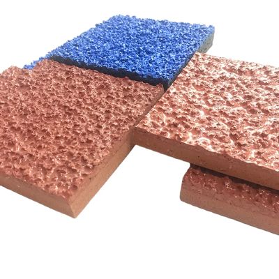 Buen precio Competencia de bajo mantenimiento Pista de carrera Superficie lisa para una alta eficiencia de funcionamiento en línea