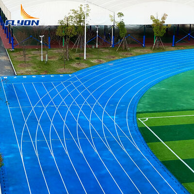 Buen precio Pistas de atletismo homologadas por la IAAF, sistema de revestimiento por pulverización permeable al agua y ecológico en línea