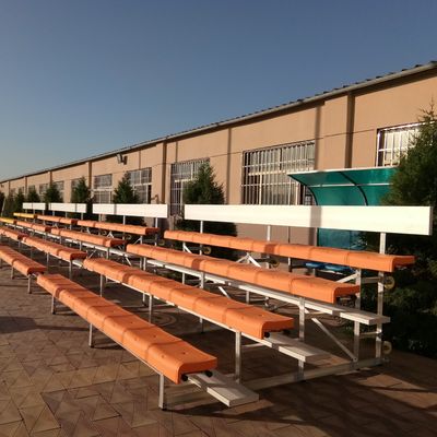 Buen precio Blanqueadores al aire libre del metal del patio de aluminio 4 filas con los asientos en línea