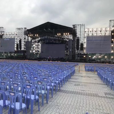 Buen precio Pavimento portátil para eventos de material PP color blanco con capacidad de carga de 20 toneladas y 5 años de garantía en línea