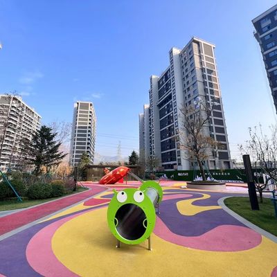 Los animales multicolores modelan el suelo de goma del gránulo de EPDM para los niños Palyground