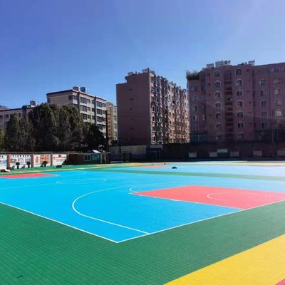 El rasguño PP durables resistentes teja los deportes que suelan con el material amistoso del polipropileno de Eco