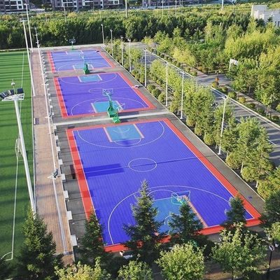 Buen precio Baldosas al aire libre del baloncesto que entrelazan para la corte de los deportes en línea