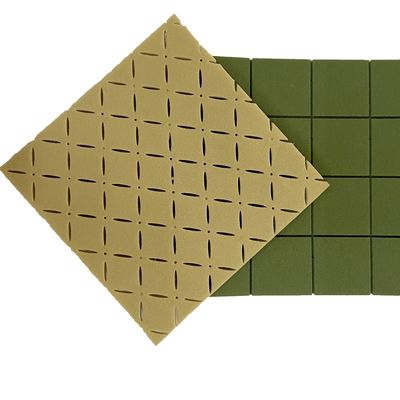 Buen precio Verde / Azul / Taquillas de piso de amortiguación personalizadas de alta resistencia al deslizamiento en línea