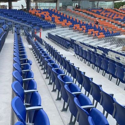 Asientos deportivos del estadio ACE silla con material HDPE y propiedades anti-UV
