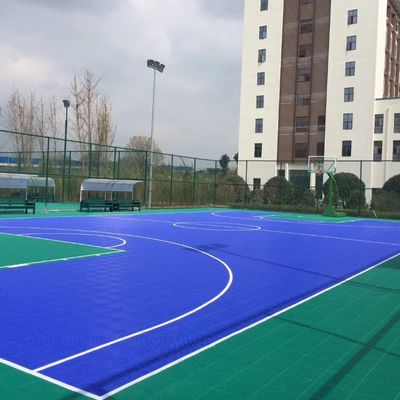 Buen precio Tejas de PP duraderas y ligeras para pisos deportivos de 15 mm de espesor en línea