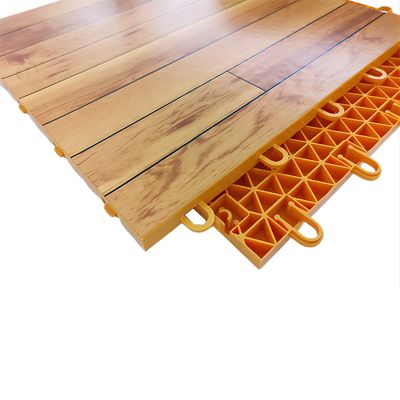 Buen precio Pisos deportivos de azulejos de PP resistentes a los impactos en colores vibrantes para canchas interiores y exteriores en línea